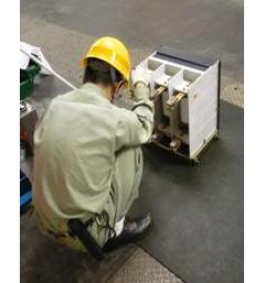 高圧遮断器の点検